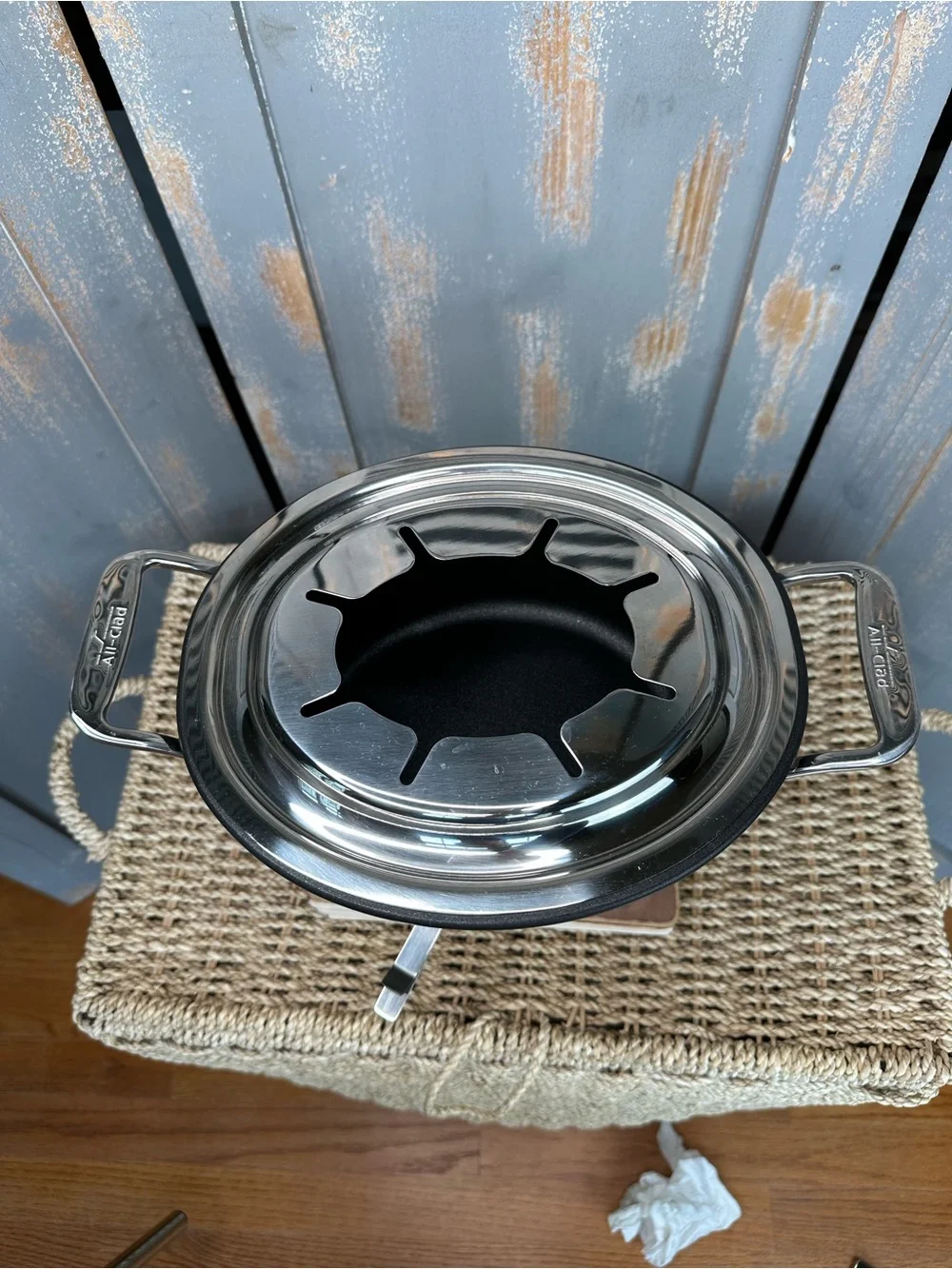 All-Clad Fondue Pot Stainless Steel Cast Aluminum Insert 3 1/2 Qt. NWOB